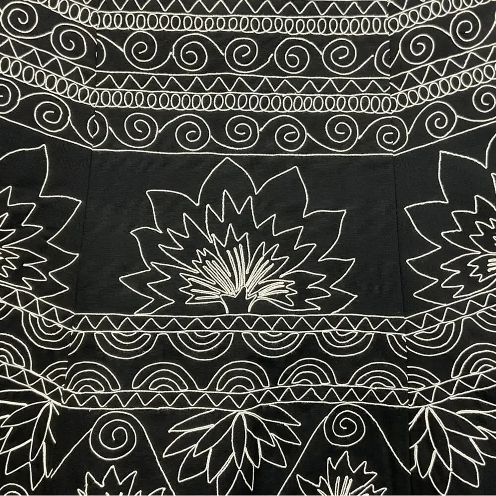 Talbots A-Line Skirt Women's Sz 8 Black/White Embroidered Lined Academia Casual